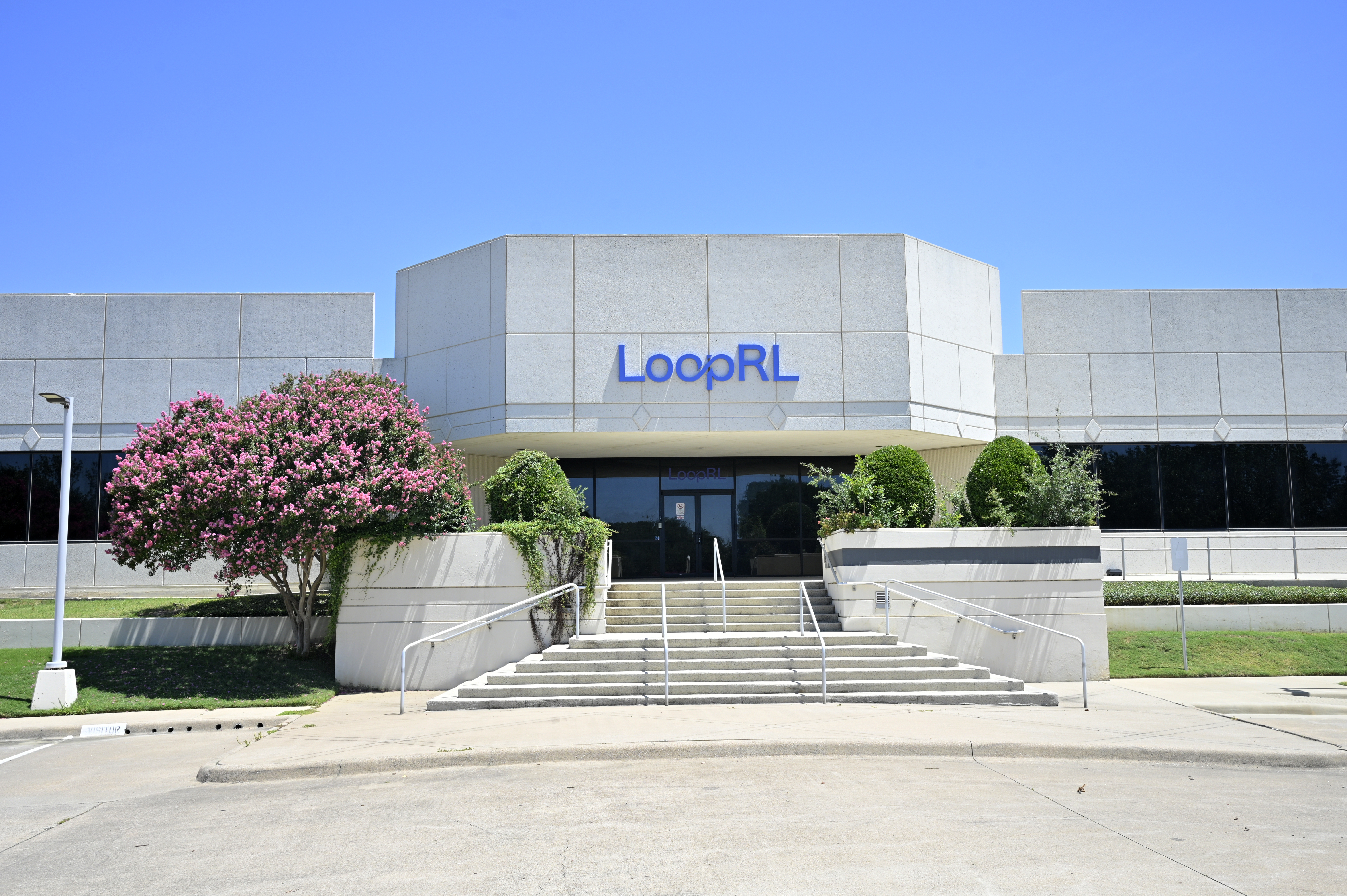 LoopRL - Enterprise Electronics Solutions